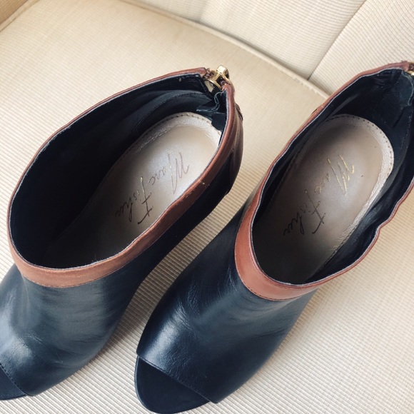 Marc Fisher chunky Heels - Picture 3 of 6